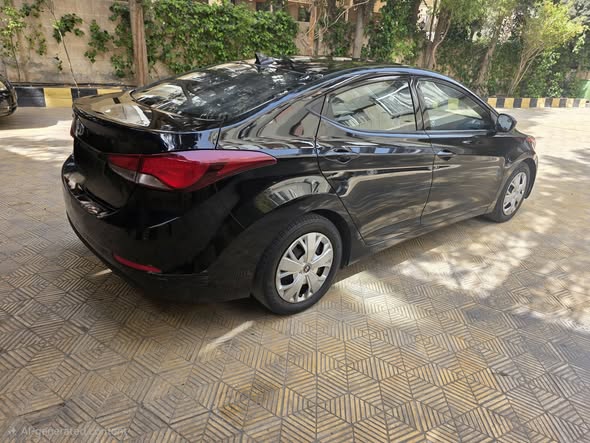 هيونداي إلنترا 2015 - صورة 3