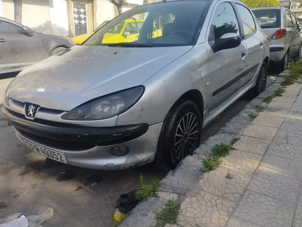 بيجو 206 2005 - صورة 2