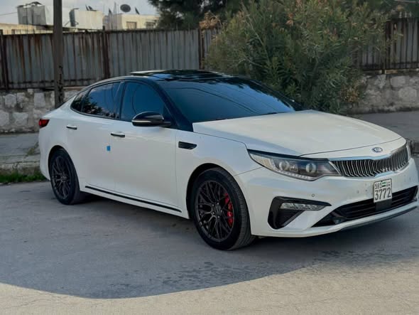 كيا أوبتيما 2016 - صورة 1