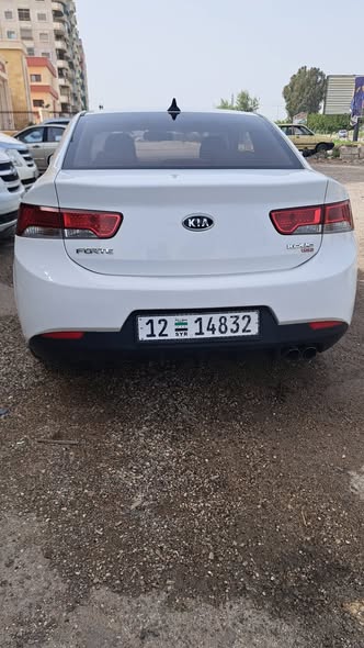 كيا فورتي 2012 - صورة 2