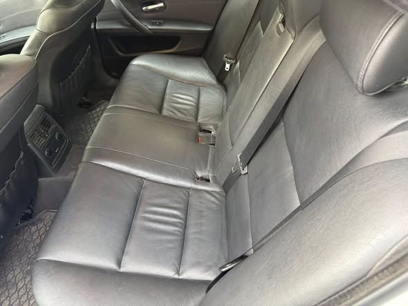 بي إم دبليو 520 2009 - صورة 4