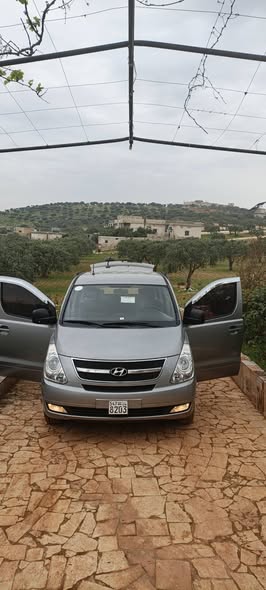 هيونداي H-1 2011 - صورة 2