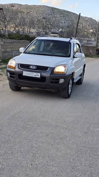 كيا سبورتاج 2005 - صورة 2
