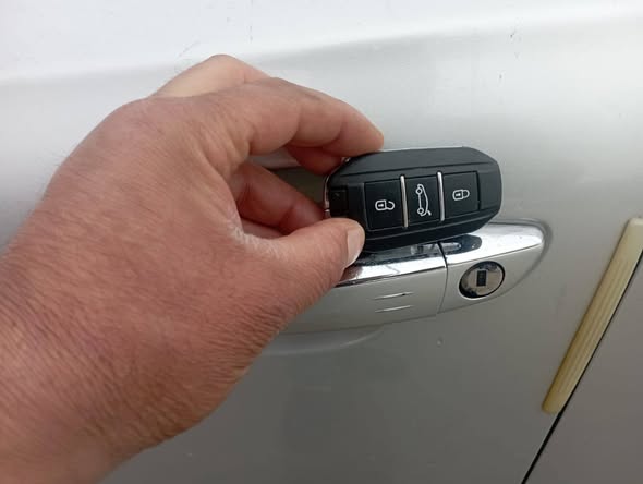 بيجو 508 2013 - صورة 3