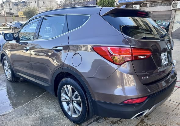 هيونداي سنتافيه 2014 - صورة 4