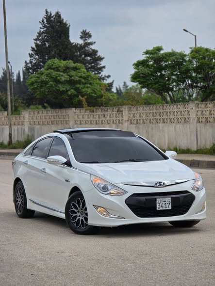 هيونداي سوناتا 2012 - صورة 2