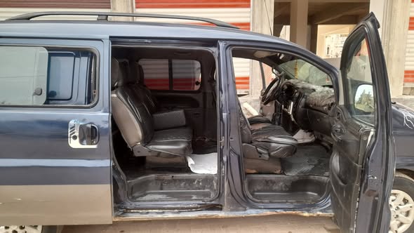 هيونداي ستاريكس 2001 - صورة 2