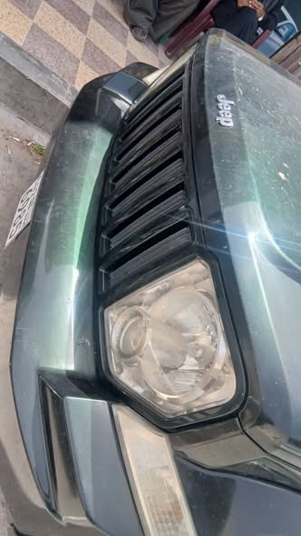 جيب شيروكي 2012 - صورة 3