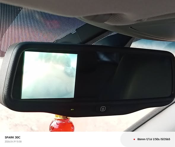 كيا سيرنتو 2010 - صورة 4