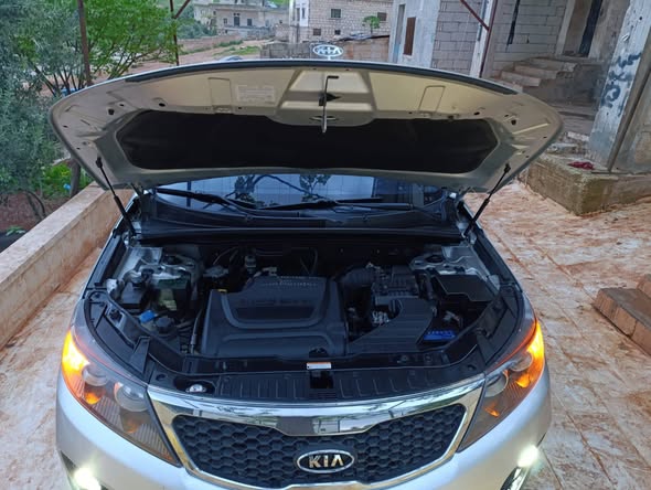 كيا سورينتو 2010 - صورة 5