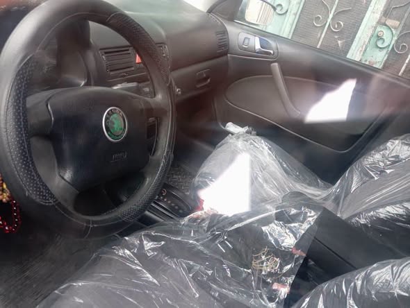 سكودا أوكتافيا 2001 - صورة 4