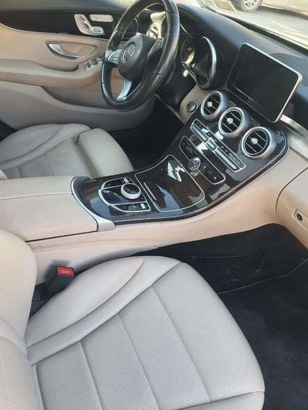 مرسيدس سي ٣٠٠ 2017 - صورة 2