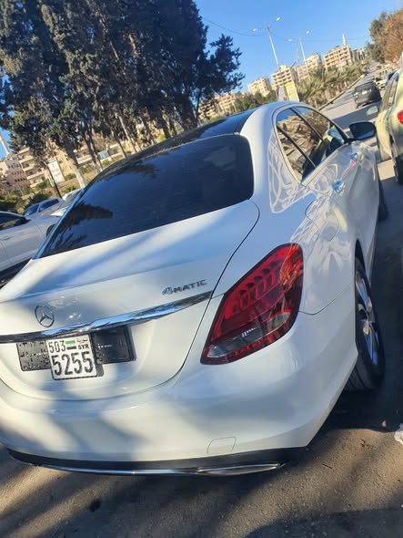 مرسيدس سي ٣٠٠ 2017 - صورة 4