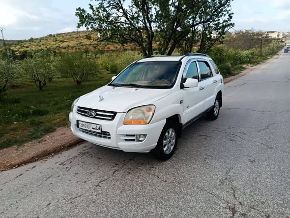 كيا سبورتاج 2005 - صورة 2