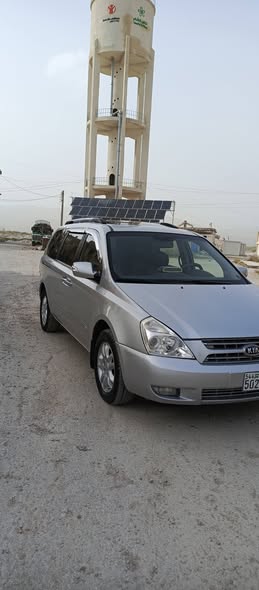 كيا كرنفال 2011 - صورة 5