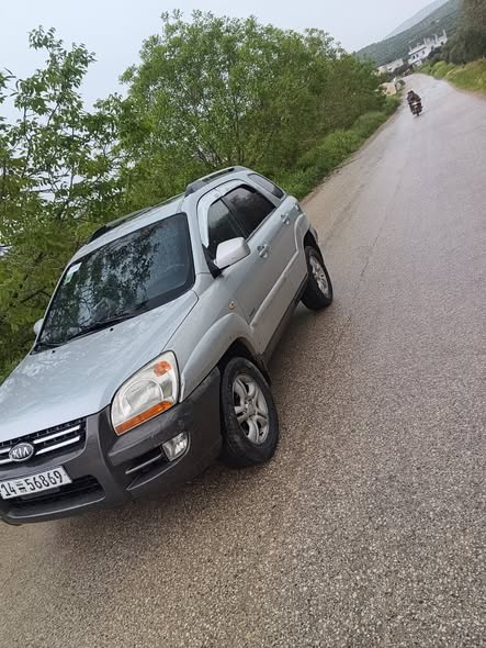 كيا توسان 2007 - صورة 2