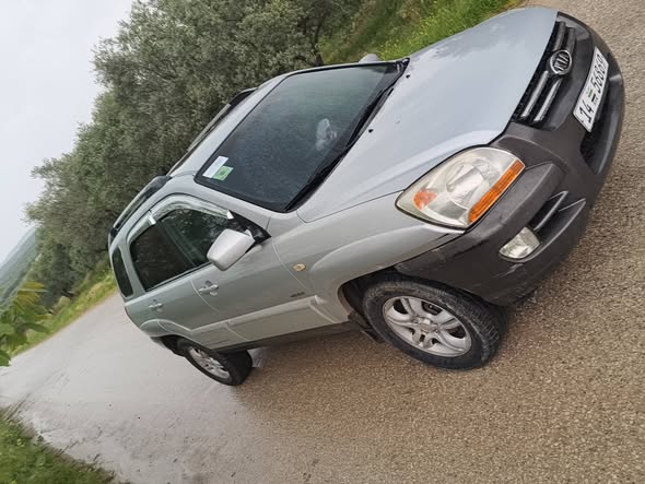 كيا توسان 2007 - صورة 3