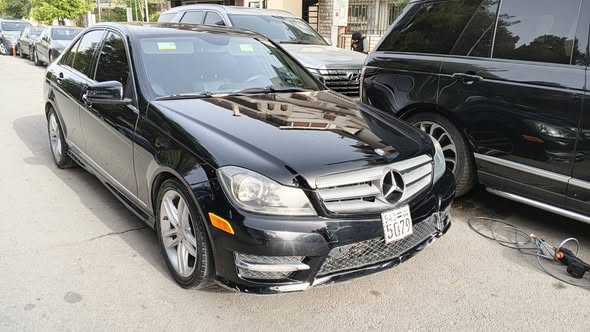 مرسيدس C250 2013 - صورة 4