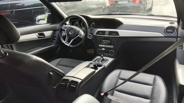 مرسيدس C250 2013 - صورة 5