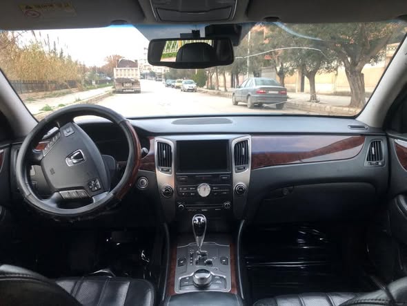 هيونداي أيكوس 2010 - صورة 2