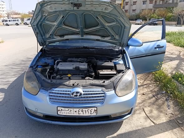 هيونداي فيرنا 2007 - صورة 2