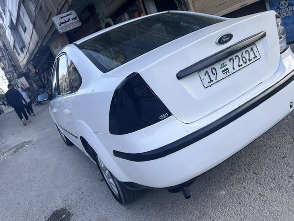 فورد فوكاس 2007 - صورة 5