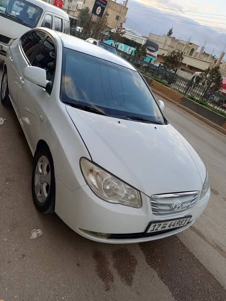 هيونداي أفانتي 2008 - صورة 4