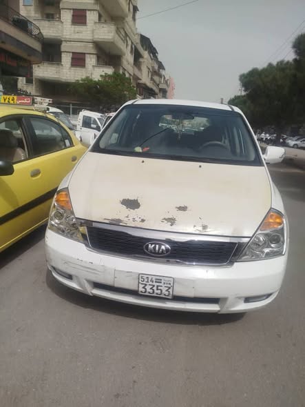 كيا كرنفال 2013 - صورة 1