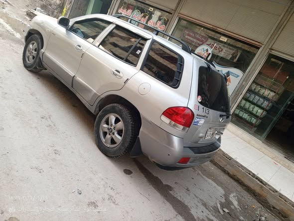 هيونداي سنتافيه 2004 - صورة 4