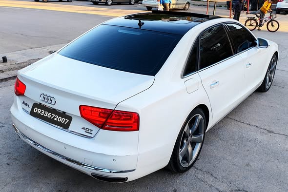 أودي A8 2014 - صورة 4