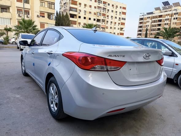 هونداي النترا 2012 - صورة 5