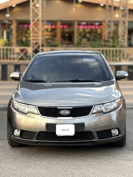 كيا فورتي 2010 - صورة 2