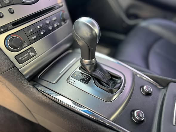 انفنتي G25 2012 - صورة 3