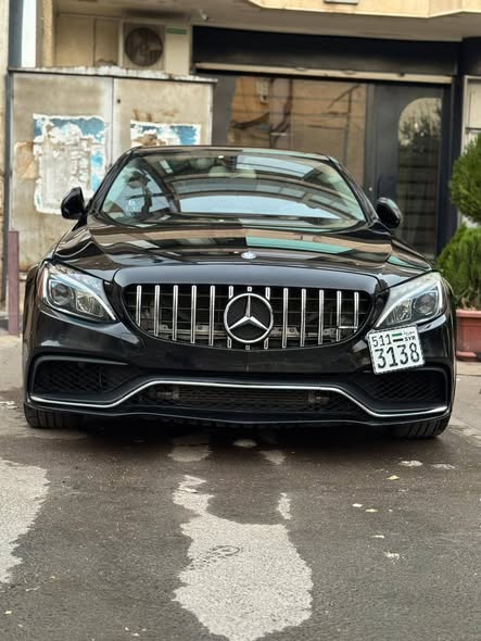 مرسيدس C300 2015 - صورة 2