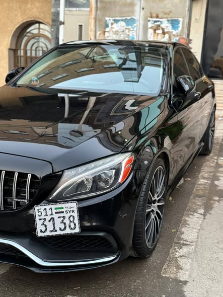 مرسيدس C300 2015 - صورة 4