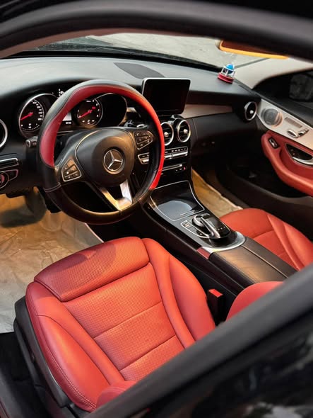 مرسيدس C300 2015 - صورة 5