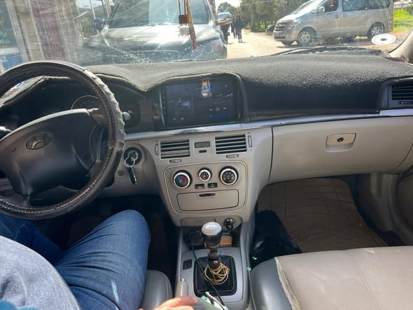 هيونداي سوناتا 2008 - صورة 4