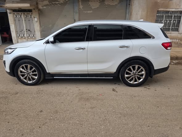 كيا سرنتو 2016 - صورة 2