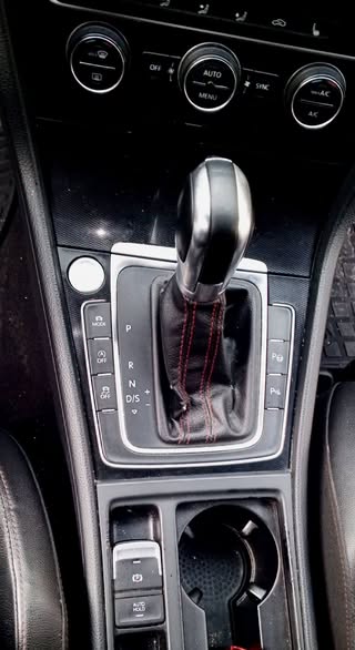 فولكسفاغن غولف 2016 - صورة 2