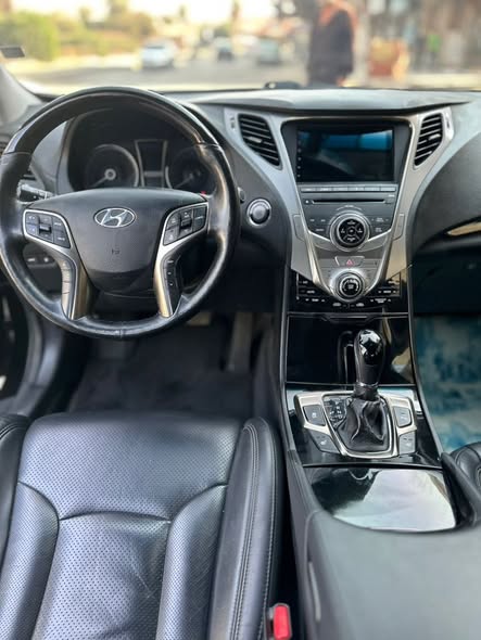 هيونداي ازيرا 2012 - صورة 3