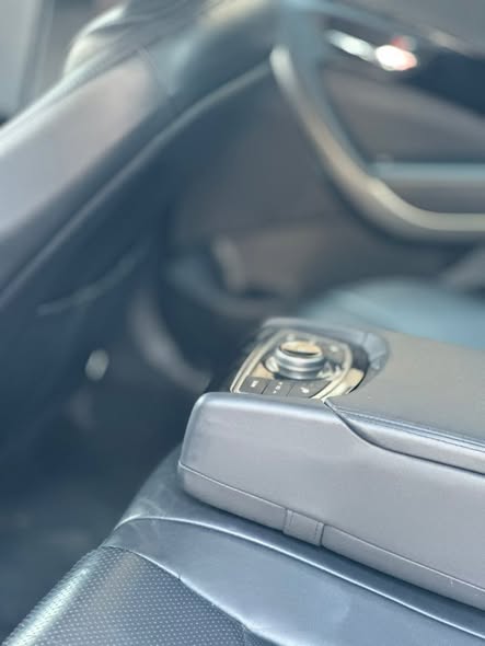 هيونداي ازيرا 2012 - صورة 4