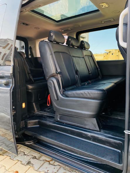 هيونداي ستاريا 2023 - صورة 4