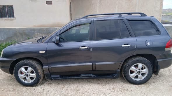 هيونداي سنتافيه 2005 - صورة 3