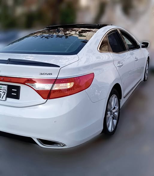 هيونداي آزيرا 2013 - صورة 5