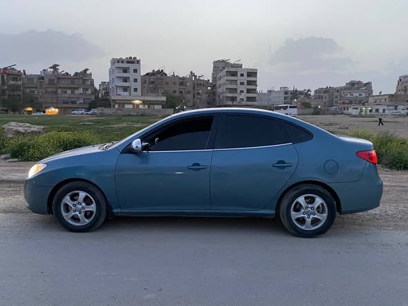 هيونداي أفانتي 2008 - صورة 4