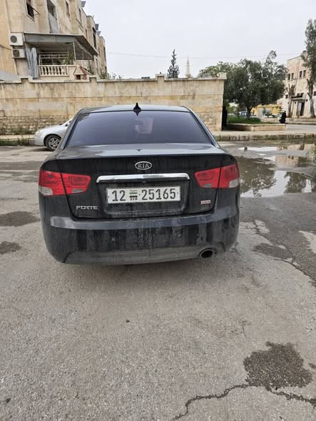 كيا فورتي 2012 - صورة 2