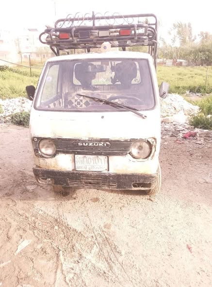 سوزوكي بيك أب 1976 - صورة 4