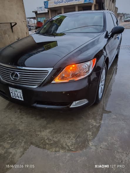 لكزس LS 2008 - صورة 2