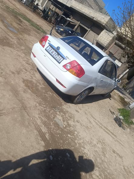 ليفان 520 2007 - صورة 5