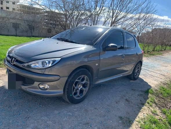 نيسان مورانو 2005 - صورة 4